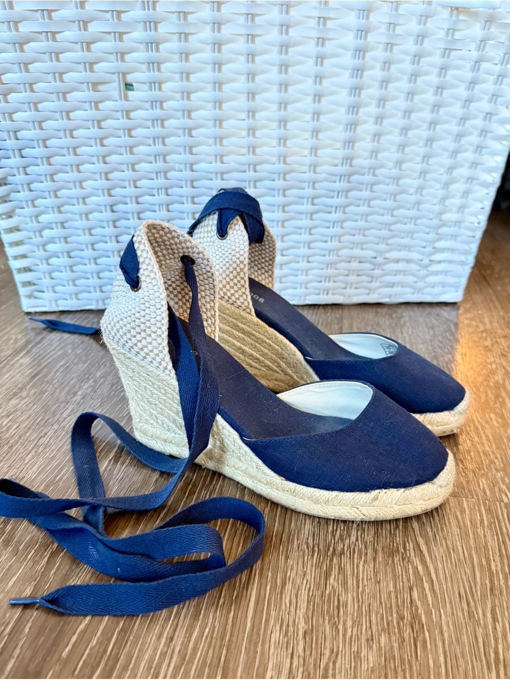 Soludos Marseille Navy Espadrille Lace-Up Wedge Sandals Size 7 EUC